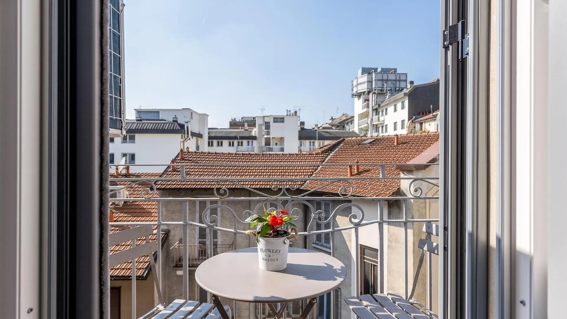Nuovi Bilocali Central Station - 2 Apt Con Parcheggio In Box E 1 Apt Con Balcone -No Box- N&S Town Homes Milán