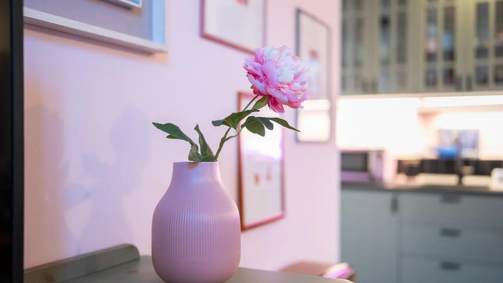 Apartment Nuovi Bilocali Central Station - 2 Apt Con Parcheggio In Box E 1 Apt Con Balcone -No Box- N&S Town Homes Milan